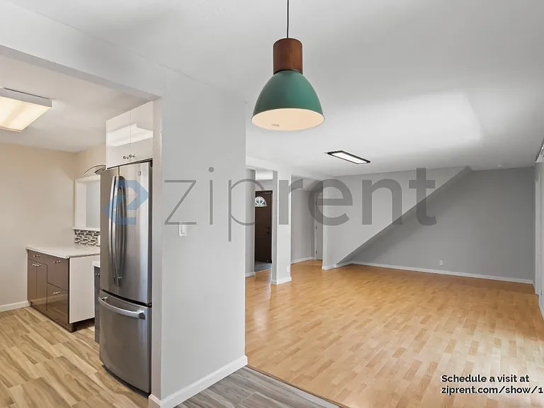 4726 Armour Dr — Photo 9
