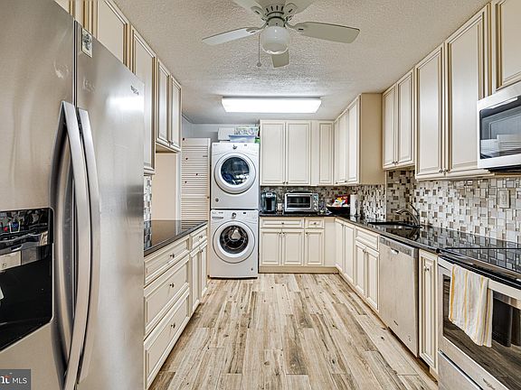 3rd image of 8350 Greensboro Dr APT 124