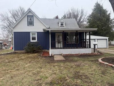 1142 E 6th Ave, Monmouth, IL, 61462