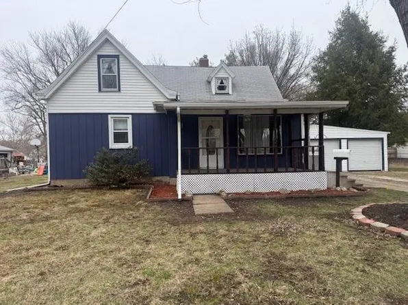 1142 E 6th Ave, Monmouth, IL 61462