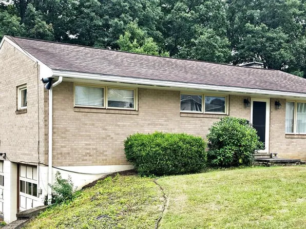93 Schrader Ave, Johnstown, PA 15902