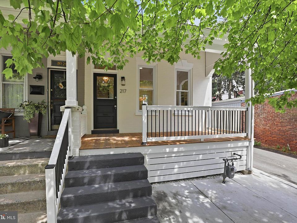 1st image of 217 Nevin St