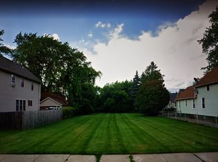 1616 50th St, Kenosha, WI 53140