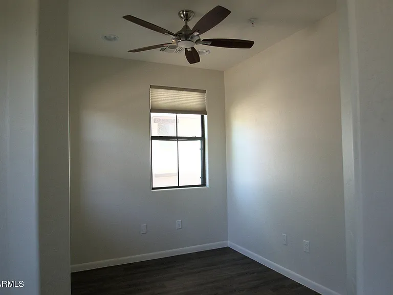 2090 S Dorsey Ln #1046 — Photo 7