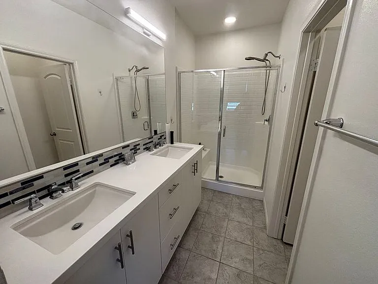 7819 Paxton Pl — Photo 44