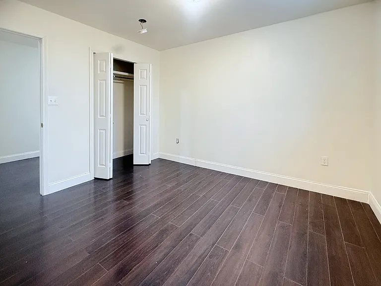 3443 Webster Ave #2 — Photo 7