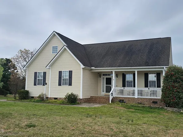 40 Wild Winds Dr, Coats, NC 27521