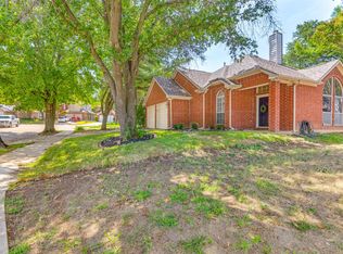 7457 Buckskin Ct, Fort Worth, TX 76137