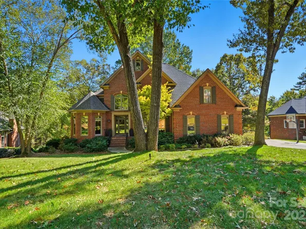 5931 Cabell View Ct, Charlotte, NC 28277