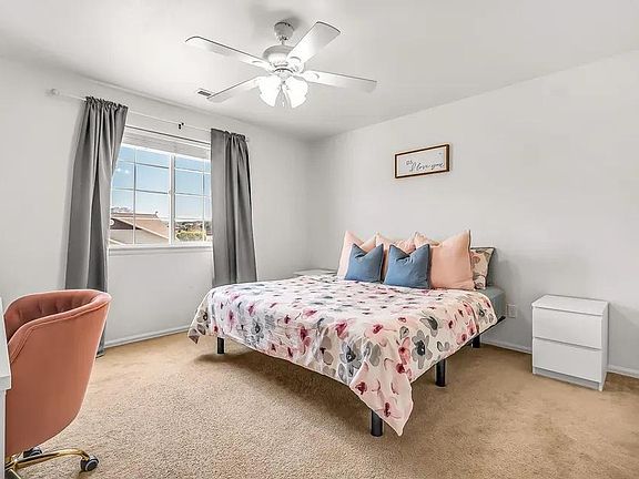 2nd image of 114 Angelica Cir