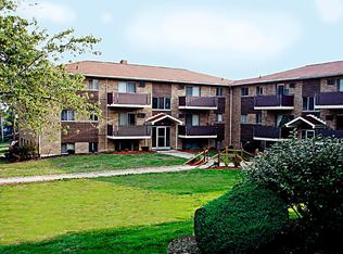 6581 State Rd APT 201, Parma, OH 44134
