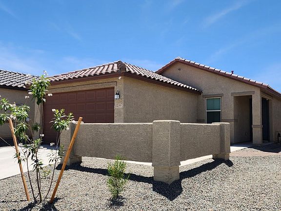 3rd image of 12747 Whatley Ave