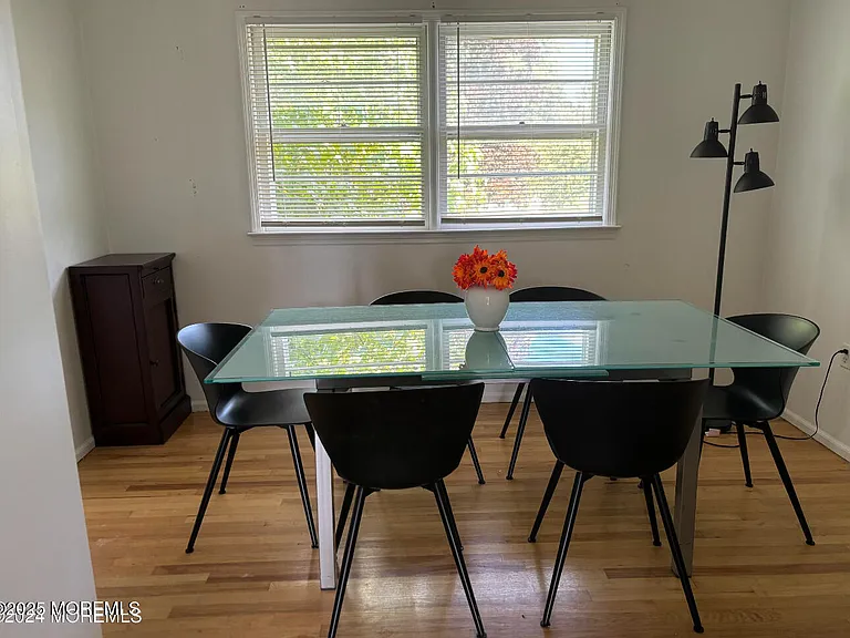 41 Heath Ave — Photo 5