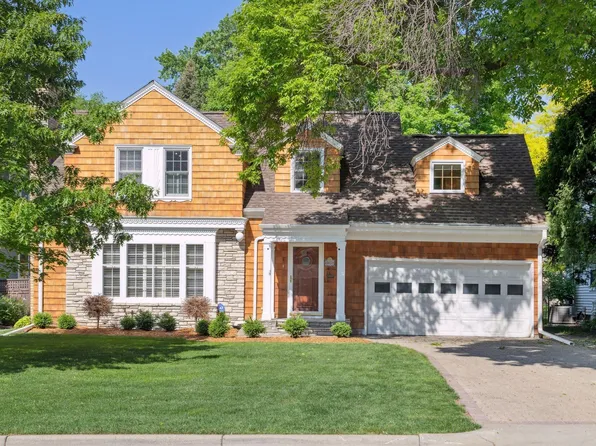 5432 Oaklawn Ave, Edina, MN 55424