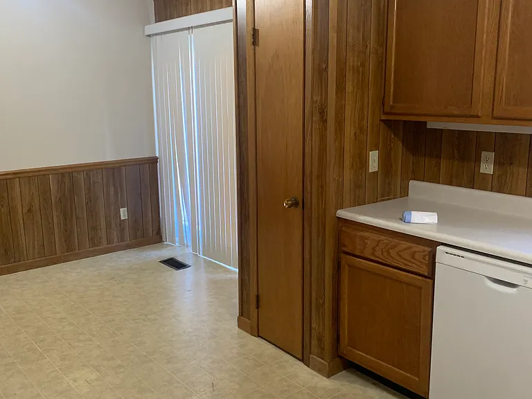 3275 Wrights Ferry Rd #C — Photo 10