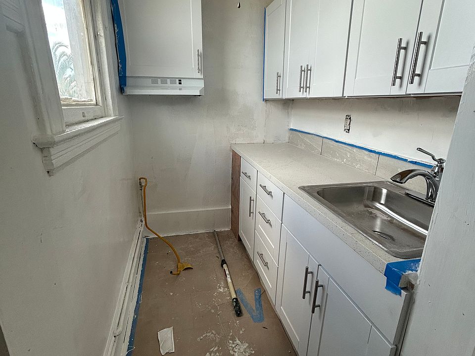 KITCHENETTE UNDER CONSTRUCTION