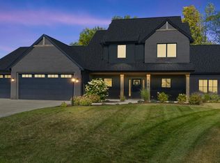 866 Skillet Ave, Huntertown, IN 46748