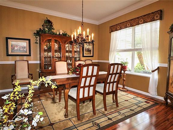 3rd image of 1022 Avenida Sonoma