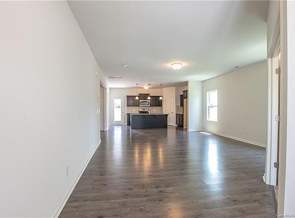 4th image of 234 Fesperman Cir #173