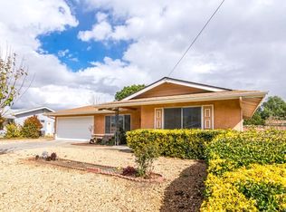 624 N Girard St, Hemet, CA 92544