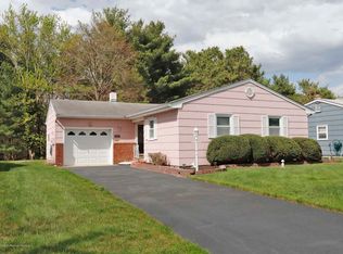 891 Edgebrook Dr N, Toms River, NJ