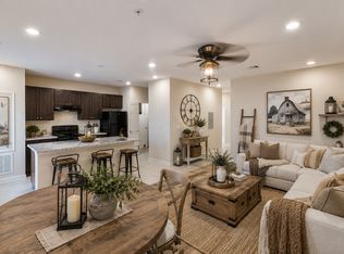 Cerca DeMi, Houston, TX 77080