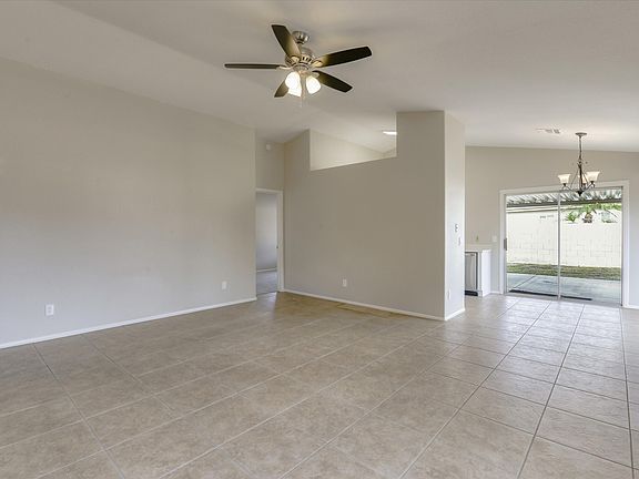 3rd image of 8657 N 108th Ln