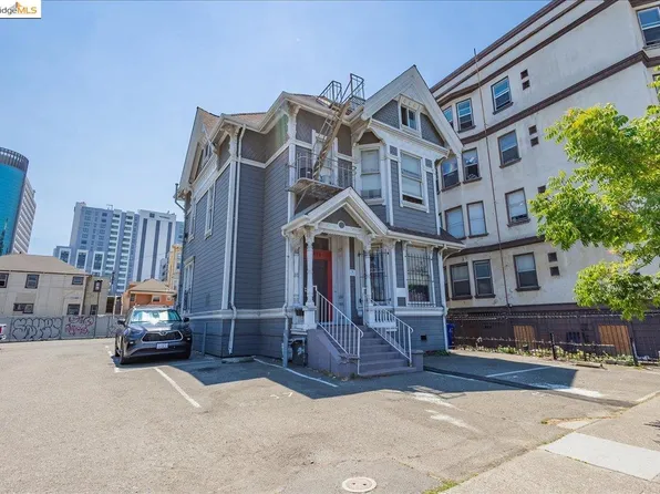 1416 Castro St, Oakland, CA 94612