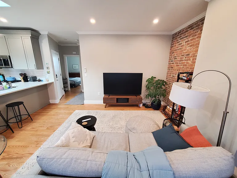 1759 Commonwealth Ave #3 — Photo 2