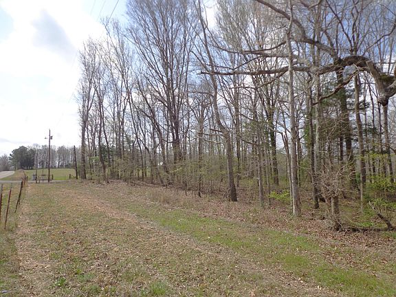 2nd image of 1551 Tennessee Ridge Rd