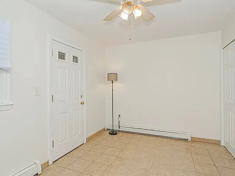307 Adams Ave #1 — Photo 3
