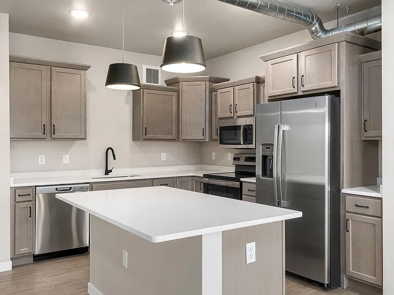 Farmstead Apartments — Photo 42