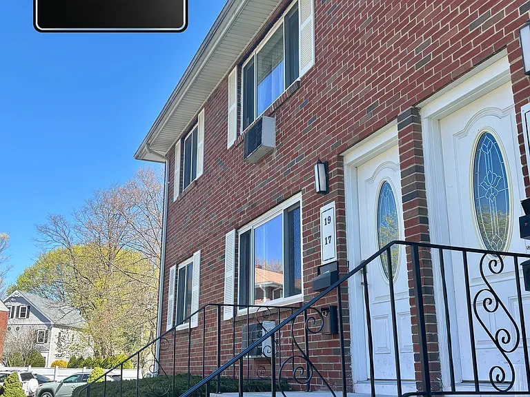 17I Oxford Cir #17 — Photo 13
