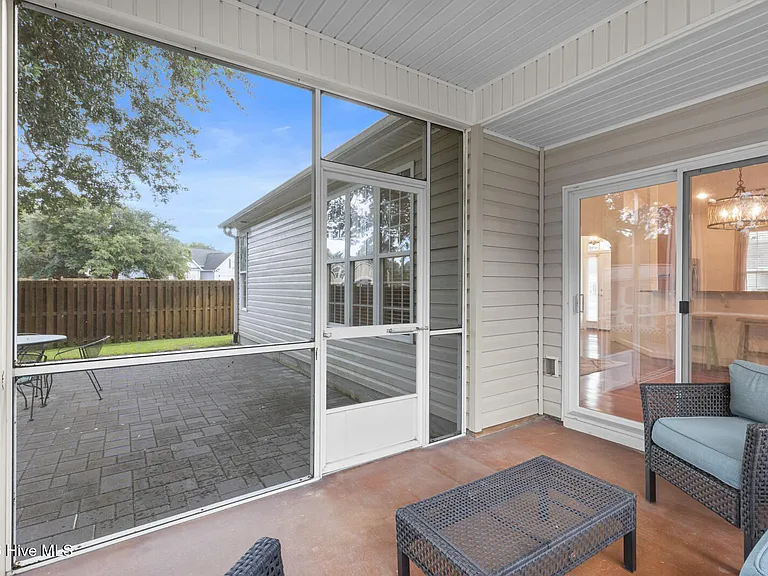 38 Amber Ct — Photo 30