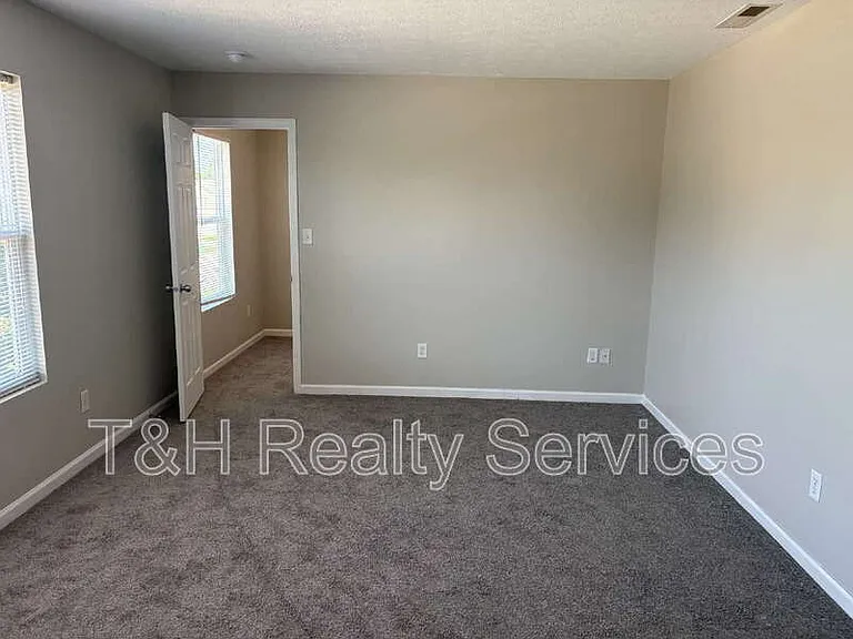 8151 Firefly Way — Photo 16