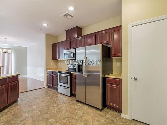 4th image of 355 Kensington Palace Ave Unit 101