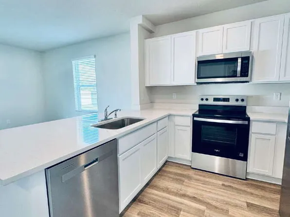 2755 Newbern Banks Dr, Bradenton, FL 34208