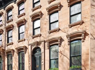 6 S Oxford St, Brooklyn, NY 11217