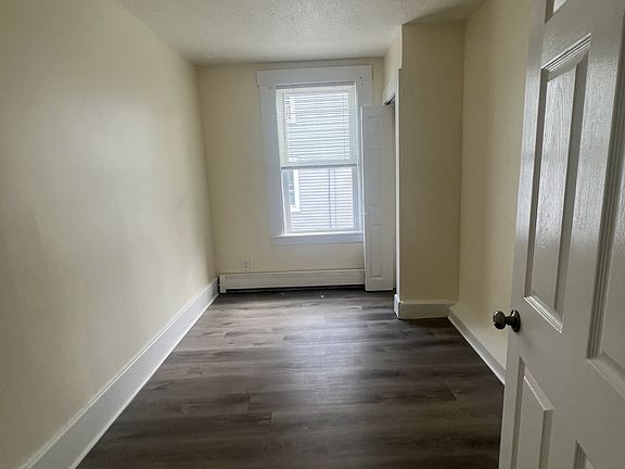 5th image of 8 Nichols Ave Floor 2