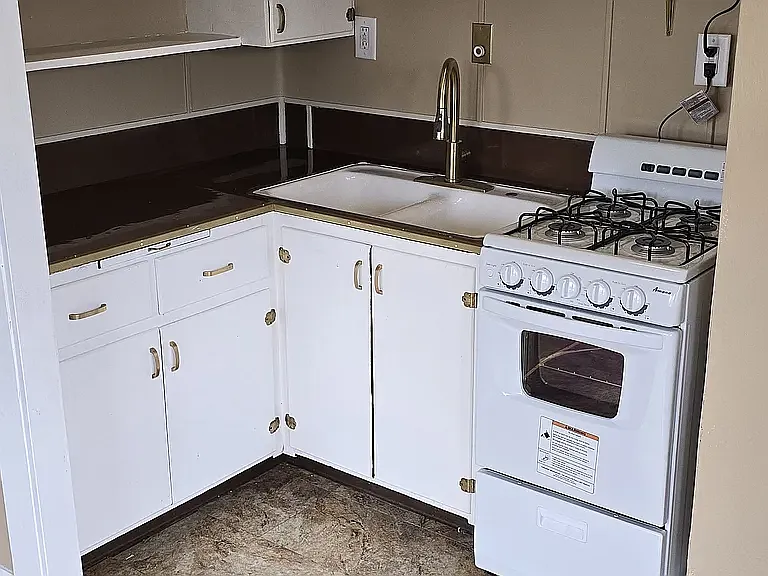 120 Regan St #2E — Photo 14