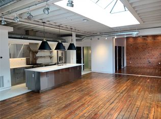 853 N Pearl St, Columbus, OH 43215