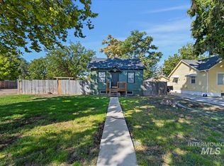 123 S Locust Ln, Nampa, ID 83687