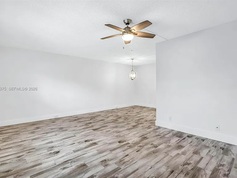 101 SW 132nd Way #315J — Photo 7