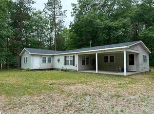 112 Lake Valley Rd SE, Kalkaska, MI 49646