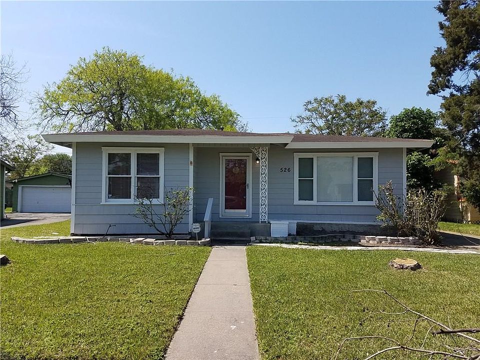 1st image of 526 Pennington Dr