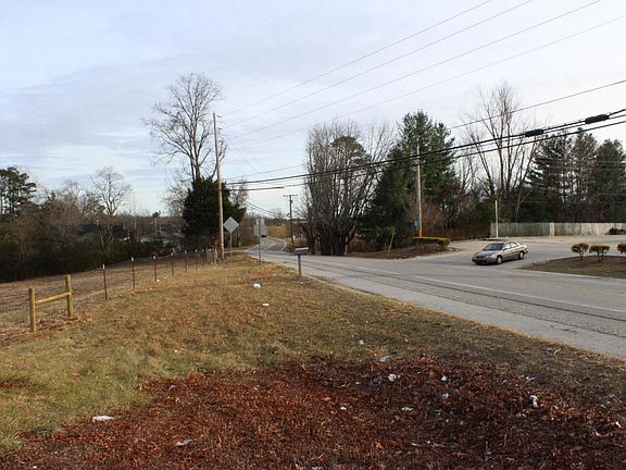 2nd image of Allardt Hwy