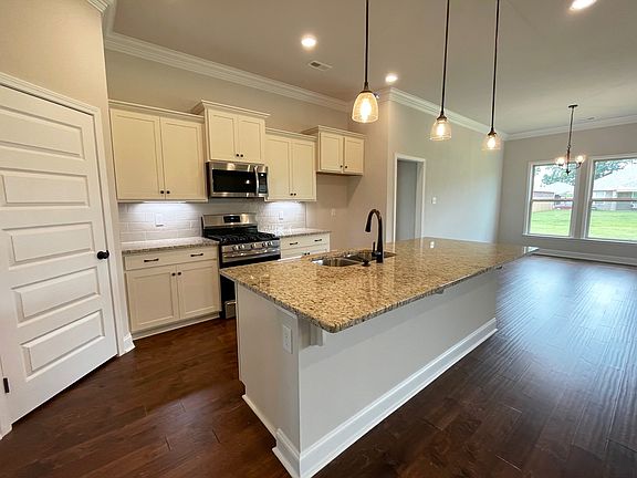 Trenton III A - Open Floor Plan - DSLD Homes