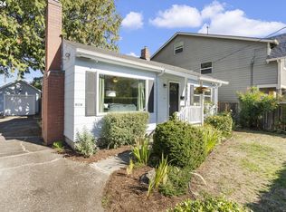 8025 SE Ramona St, Portland, OR 97206