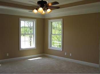 4th image of 107 S Effingham Plantation Dr