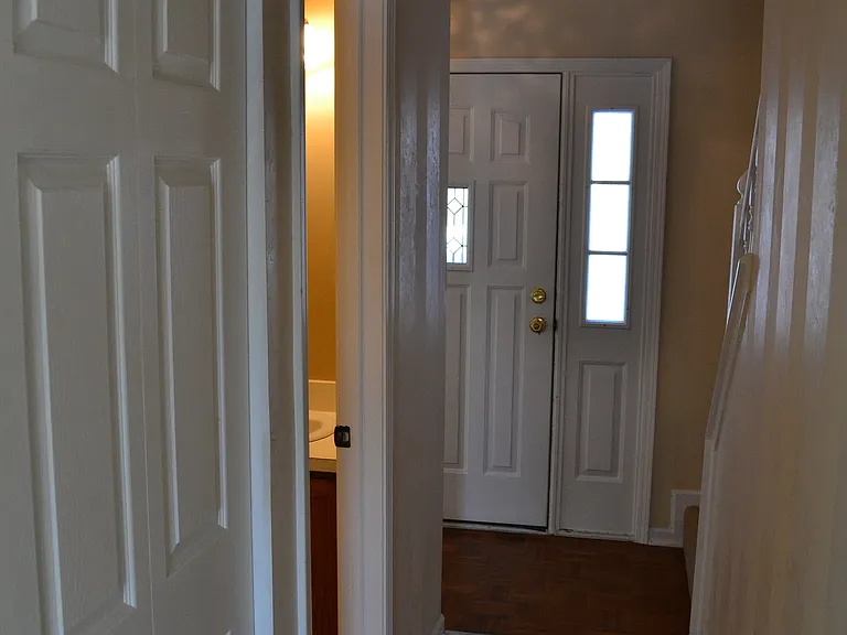 8515 Pine Tree Blvd — Photo 24